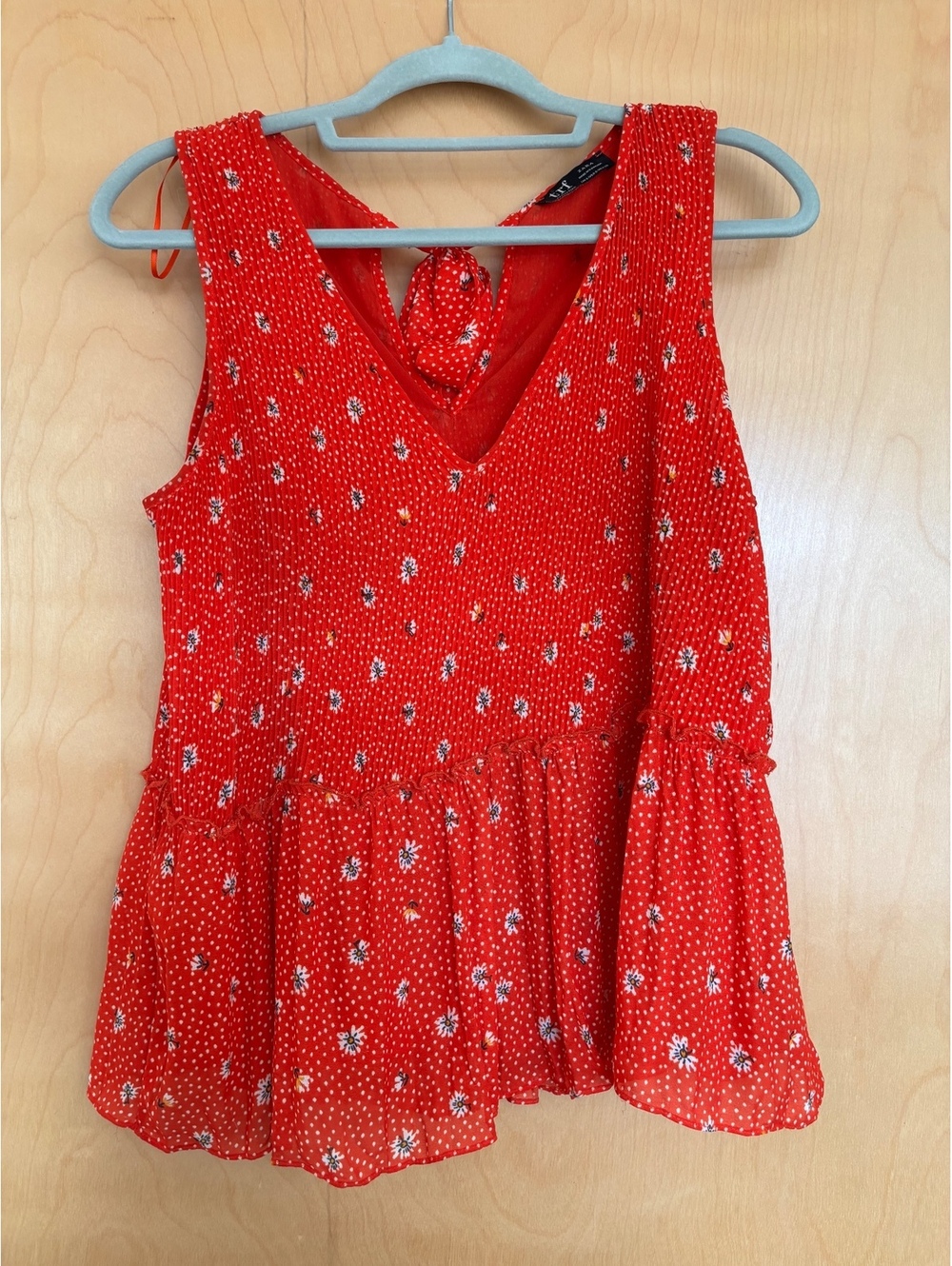 Red Floral Pleated Peplum Tank Top | Size S